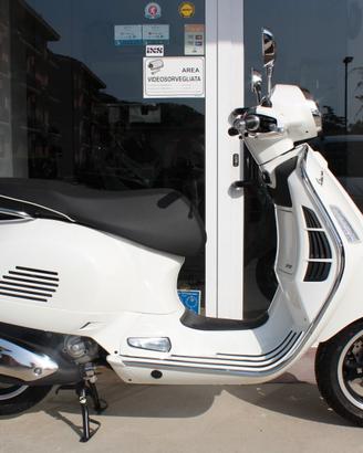 Vespa 310 GTS hpe Super MY2026 Pronta Consegna