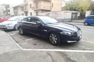 JAGUAR XF 2.2 D 200 CV Luxury