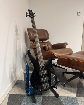 Yamaha TRBX 304 Pari al Nuovo (Usato 1 Volta)