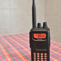 Radio ricetrasmittente bibanda YAESU FT-60 E