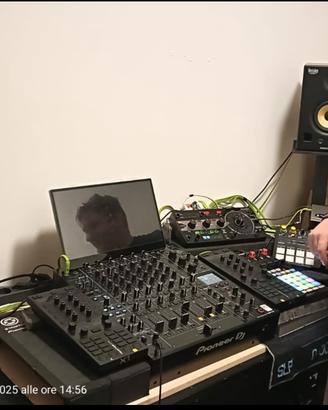 Mixer Djm V10