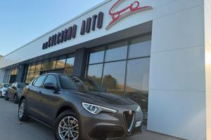 Alfa Romeo Stelvio 2.2 Turbodiesel 190 CV AT8 RWD 