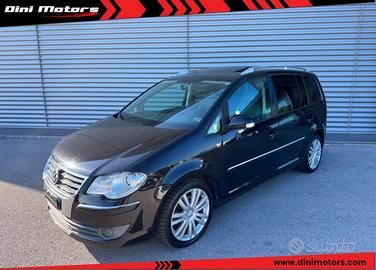 VOLKSWAGEN Touran 2.0 TDI DPF Highline 7 posti T
