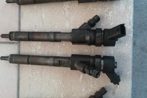 iniettori Toyota yaris 