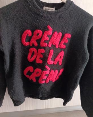 Maglione nero con scritta 