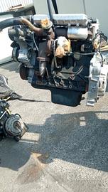 MOTORE LAND ROVER DISCOVERY 2.5 TDI 300 CODICE 21L