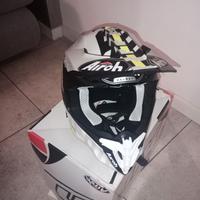 casco motocross airoh