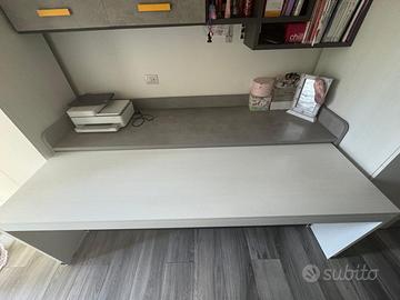 Struttura letto e scrivania