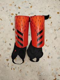 Parastinchi da calcio Adidas 
