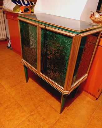 Mobile bar vintage disegnato da Umberto Mascagni