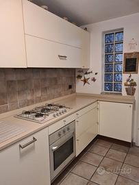 URG!!Cucina, frigo, forno e lavastoviglie