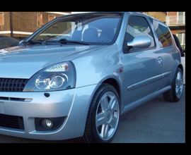 Renault clio rs