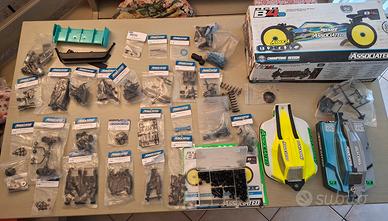 Lotto Ricambi e Accessori Team Associated RC8B4 