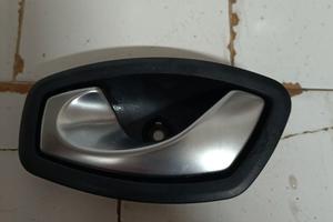 826730001r Maniglia Renault 