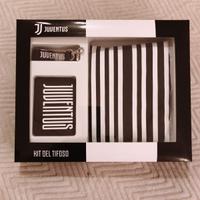 Seven. Kit del tifoso Juventus.