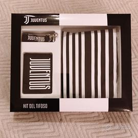 Seven. Kit del tifoso Juventus.