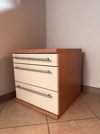 Comodino 3 cassette