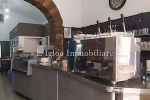 Investimento 75000 mura di bar gia' locato