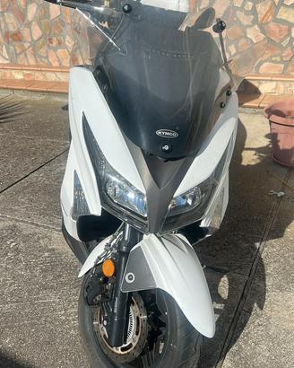 Kymco X-Town 300i come nuovo