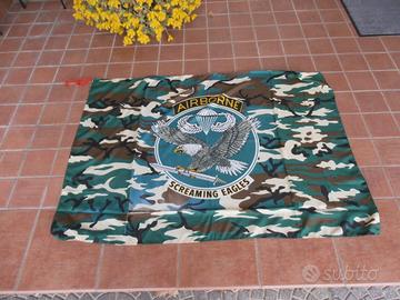 Bandiera 101a airborne division - screaming eagles