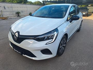 RENAULT CLIO EQUILBRE 1.0 TCE 100cv GPL NAV- 2023