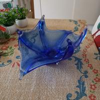 Centrotavola vintage in vetro blu