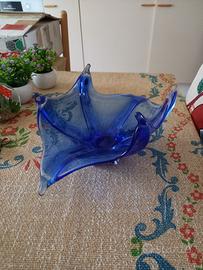 Centrotavola vintage in vetro blu