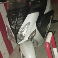 Scuterone sym joyride 125