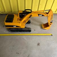 Escavatore Caterpilar Bruder