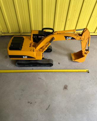 Escavatore Caterpilar Bruder