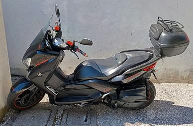 Scooter Yamaha Xmax 400