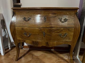 Comò Bombato Stile Veneziano in Legno