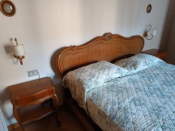 Letto matrimoniale e comodini Luigi XV
