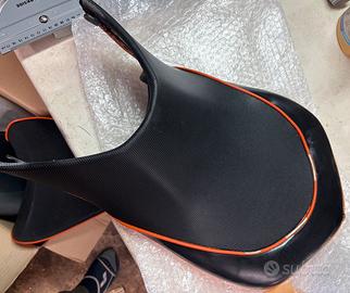 Duke 690 12/15 kit selle.