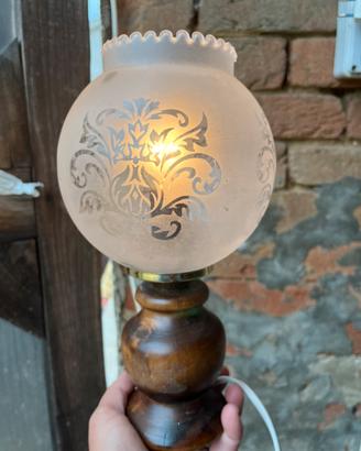 Lampada da tavolo