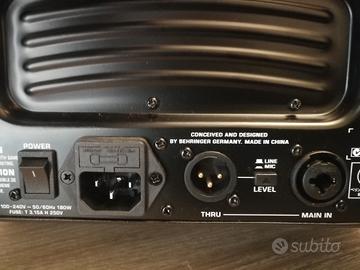 BEHRINGER EUROLIVE B205D 