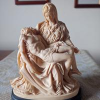 Scultura "La Pietà"