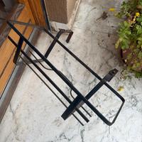 Porta vasi da balcone