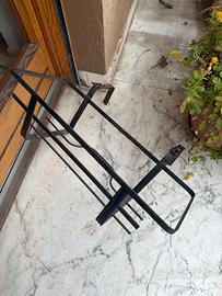 Porta vasi da balcone