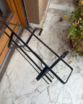 Porta vasi da balcone