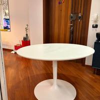 Tavolo desing connubia