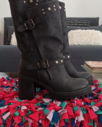 Stivali donna Pentium modello biker neri