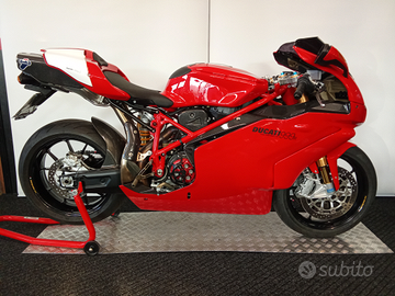 Ducati 999 R