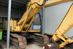 Escavatore fiat-hitachi ex 165