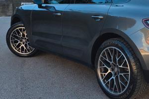 cerchi 20 porsche macan