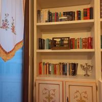 libreria decorata arte veneta