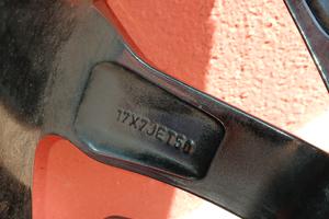 cerchio lega Toyota yaris cross da 17