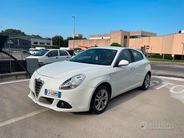 Alfa giulietta ok neopatentati