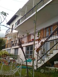 Villa trifamiliare Lago di Garda