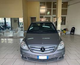 Mercedes- B 180 CDI Sport